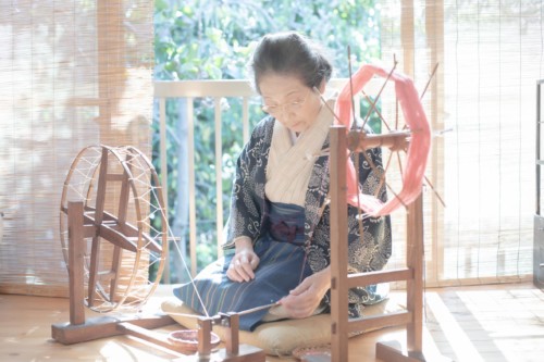 Japanese National Living Treasure Sonoko Sasaki at work
Rinko Kawauchi©Michelangelo Foundation